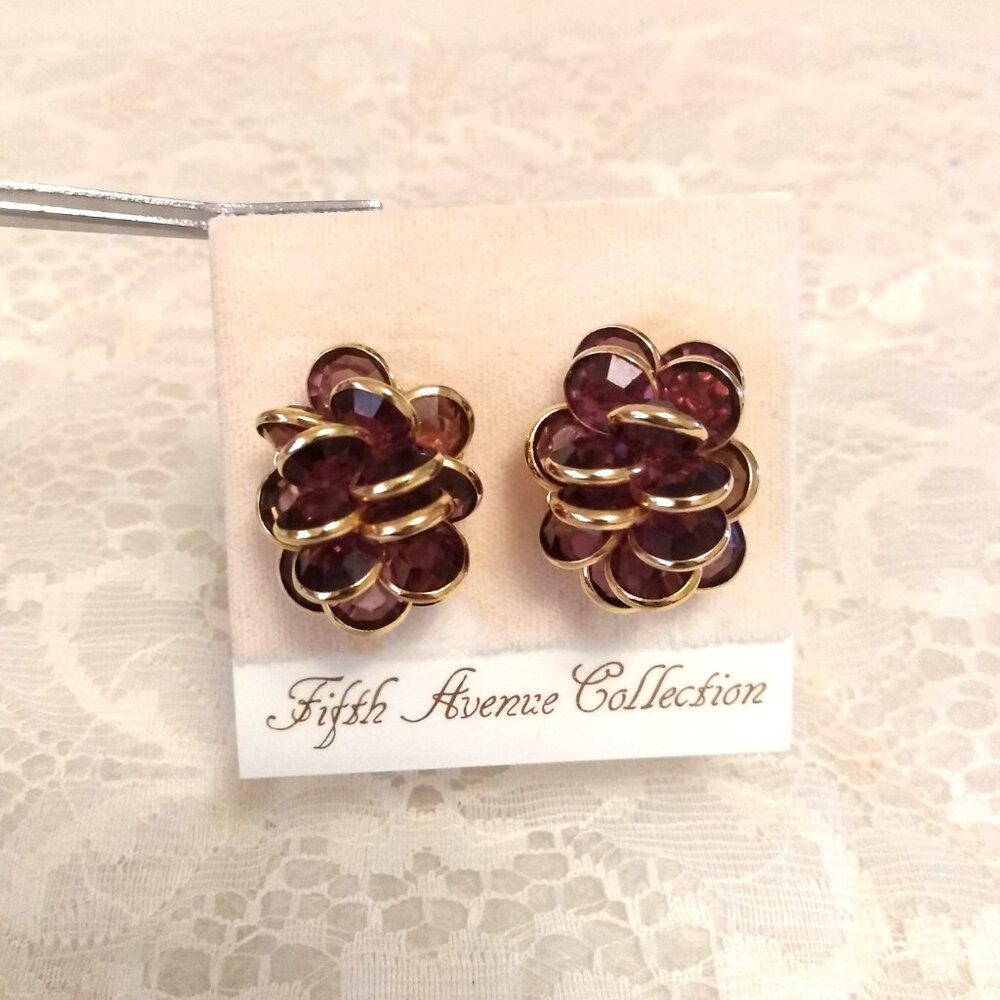Vintage Purple Crystal Gold Tone Earrings VTG Non-Pierced Clip Earrings - Picture 5 of 9